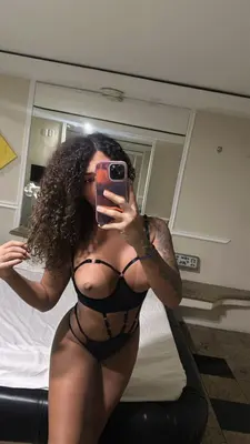 Novinha Cacheada – Acompanhantes Trans Aracaju