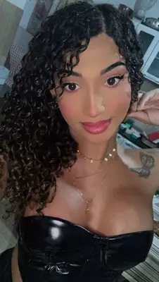 Novinha Cacheada – Acompanhantes Trans Aracaju